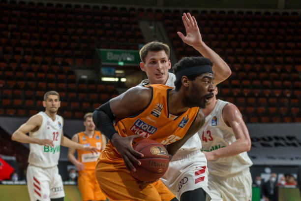 卢宁将担任 卢宁将担任